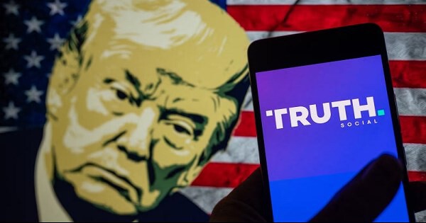 Cổ phiếu mạng xã hội tăng 16% trong ngày đầu lên sàn, đưa ông Trump vào top 500 người giàu nhất thế giới