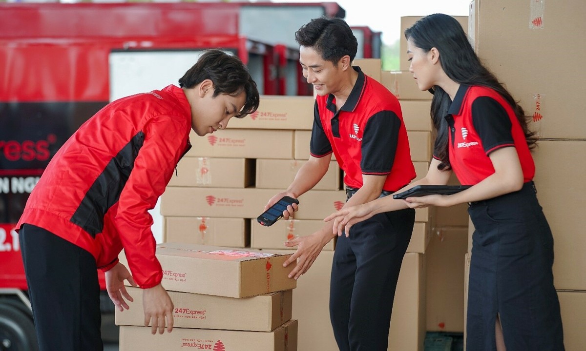 Chuyển phát nhanh tiết kiệm - giải pháp tối ưu chi phí cho doanh nghiệp