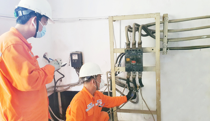 EVNHCMC kêu gọi tiết kiệm điện