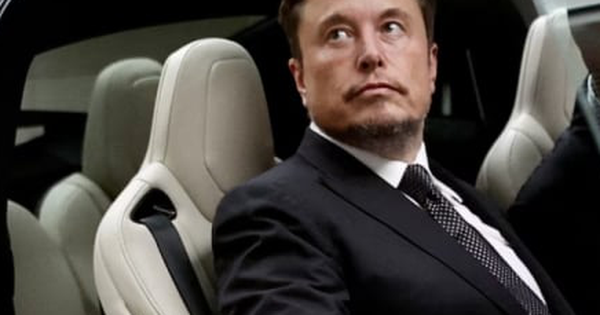 Elon Musk đến Trung Quốc sau khi hoãn đi Ấn Độ
