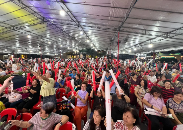 Ông Lawrence Wong tuyên thệ nhậm chức Thủ tướng Singapore