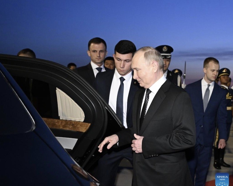 Tổng thống Nga Vladimir Putin bắt đầu chuyến thăm Trung Quốc