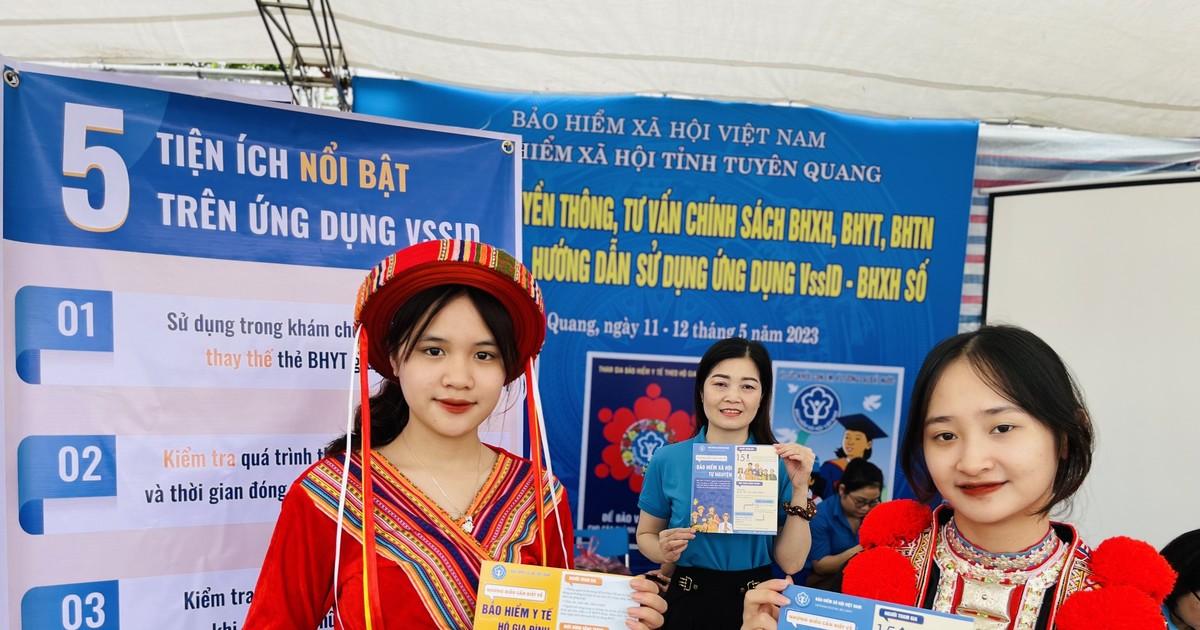 Quyết liệt chuyển đối số lĩnh vực bảo hiểm xã hội, bảo hiểm y tế