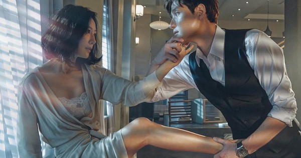 Địa chấn Chaebol Hàn Quốc: Người vợ được hưởng 1 tỷ USD bồi thường sau khi chồng là chủ tịch công khai có con với tiểu tam, đòi ly dị