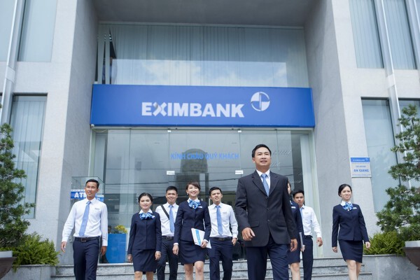 Lần đầu tiên sau 10 năm, cổ đông Eximbank được nhận cổ tức tiền mặt