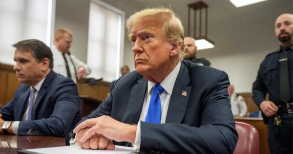 Liệu ông Trump có phải ngồi tù?