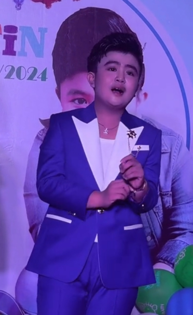 Những thần đồng gây chấn động showbiz Việt: Người vất vả trả nợ cho gia đình, người bỏ nghề lấy chồng sinh 3 con