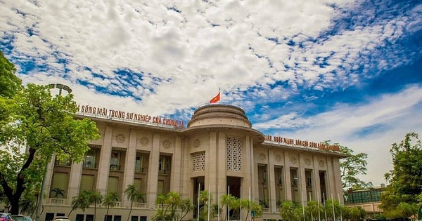 NHNN đề nghị Bộ Công an, Bộ Công thương, Bộ Tài chính, UBND các tỉnh, thành phố cùng vào cuộc quản lý thị trường vàng, xử lý nghiêm trường hợp vi phạm