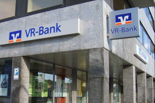 Lãi suất ngân hàng Liên doanh Việt - Nga tháng 6/2024 đảo chiều tăng mạnh