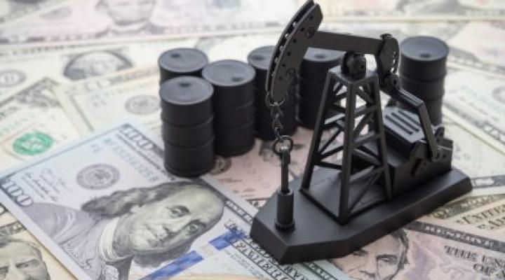 Dầu Brent tăng 2% lên 84 USD/thùng