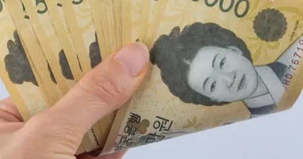 Đồng Won lao dốc