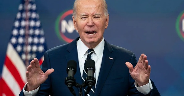 Phương Tây phát hoảng vì cả ông Trump lẫn Biden