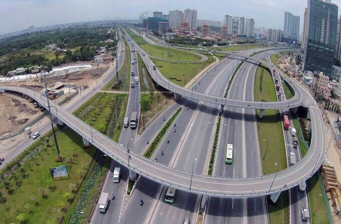 Từ nay đến năm 2030, thành phố đông dân nhất Việt Nam sẽ triển khai tới 88 dự án hạ tầng