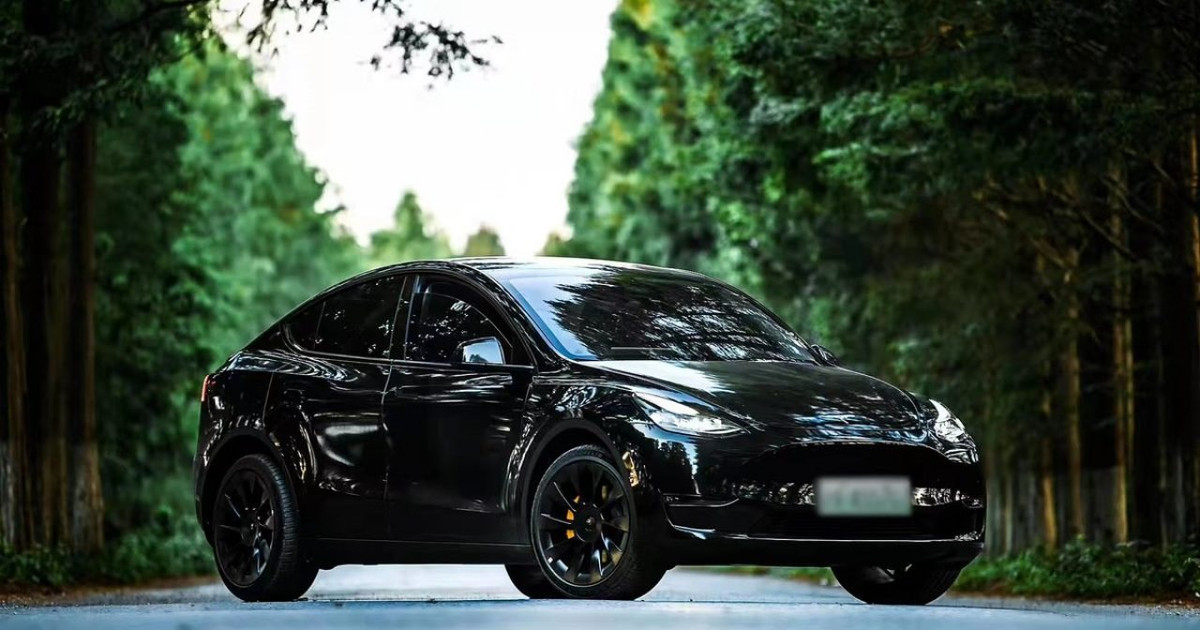 Tỉnh đông dân top 5 Trung Quốc bất ngờ sử dụng xe điện Tesla làm xe công