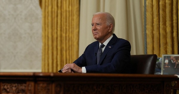 Tổng thống Mỹ Joe Biden mắc COVID-19