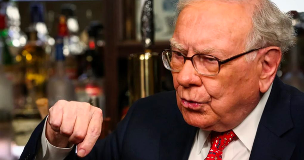 Bán liên tục gần 4 tỷ USD cổ phiếu lớn thứ 2 trong danh mục, Warren Buffett đang gửi một tín hiệu cảnh báo đến nhà đầu tư