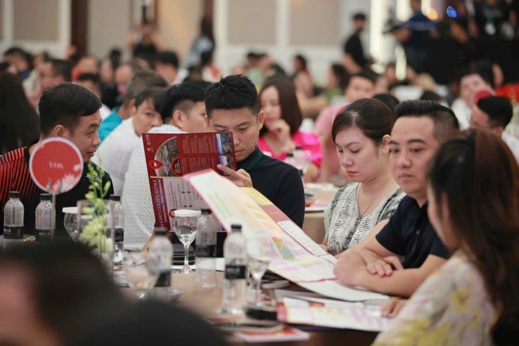 Cá nhân kinh doanh bất động sản không được mua bán quá 10 lần một năm