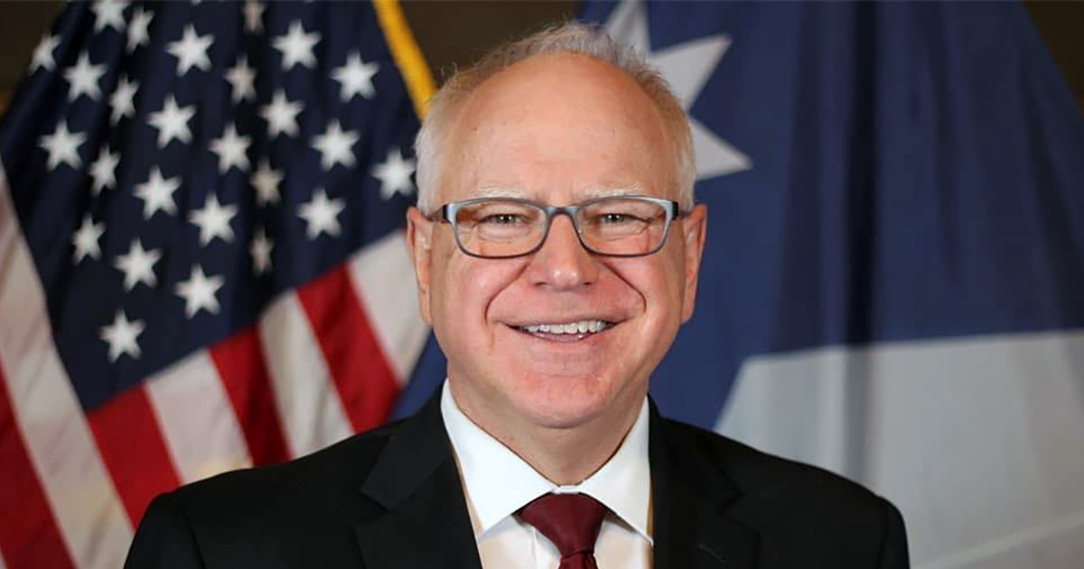 Bà Harris chọn thống đốc Minnesota làm 'phó tướng' cùng chạy đua vào Nhà Trắng