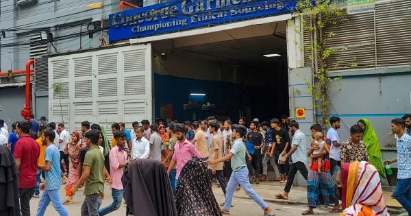 Bangladesh nỗ lực trấn an các khách hàng phương Tây nhưng tương lai vẫn khó đoán