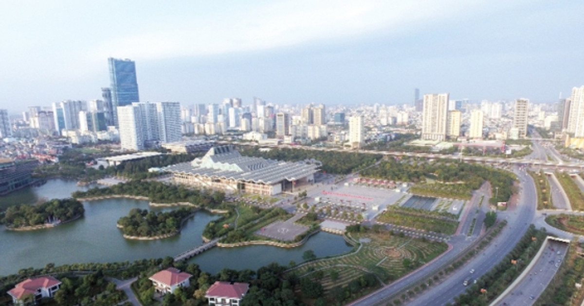 Từ khu đất trống hoang vu, quận 10 năm tuổi trở thành nơi phát triển BĐS 'hot' nhất Hà Nội
