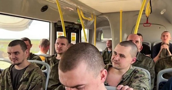 115 quân nhân Nga bị Ukraine bắt giữ ở Kursk được trả tự do