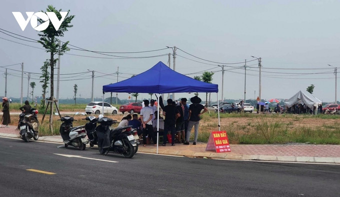 Cách Hồ Gươm 40km, đất đấu giá huyện Phúc Thọ cao nhất 60 triệu đồng/m2