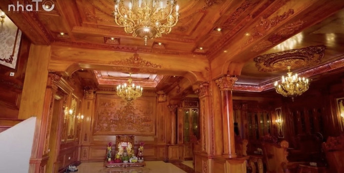 Chiêm ngưỡng kiệt tác biệt thự 300m2 làm bằng gỗ gõ đỏ: Vẻ đẹp xa hoa độc nhất vô nhị