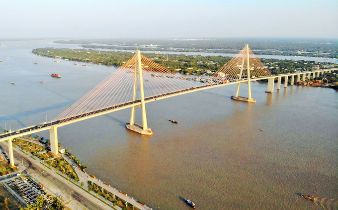 Cây cầu dây văng đầu tiên do Việt Nam xây dựng sắp đóng một phần để sửa chữa trong 19 đêm