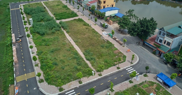 Xuất hiện tình trạng bỏ cọc đấu giá đất ven Hà Nội