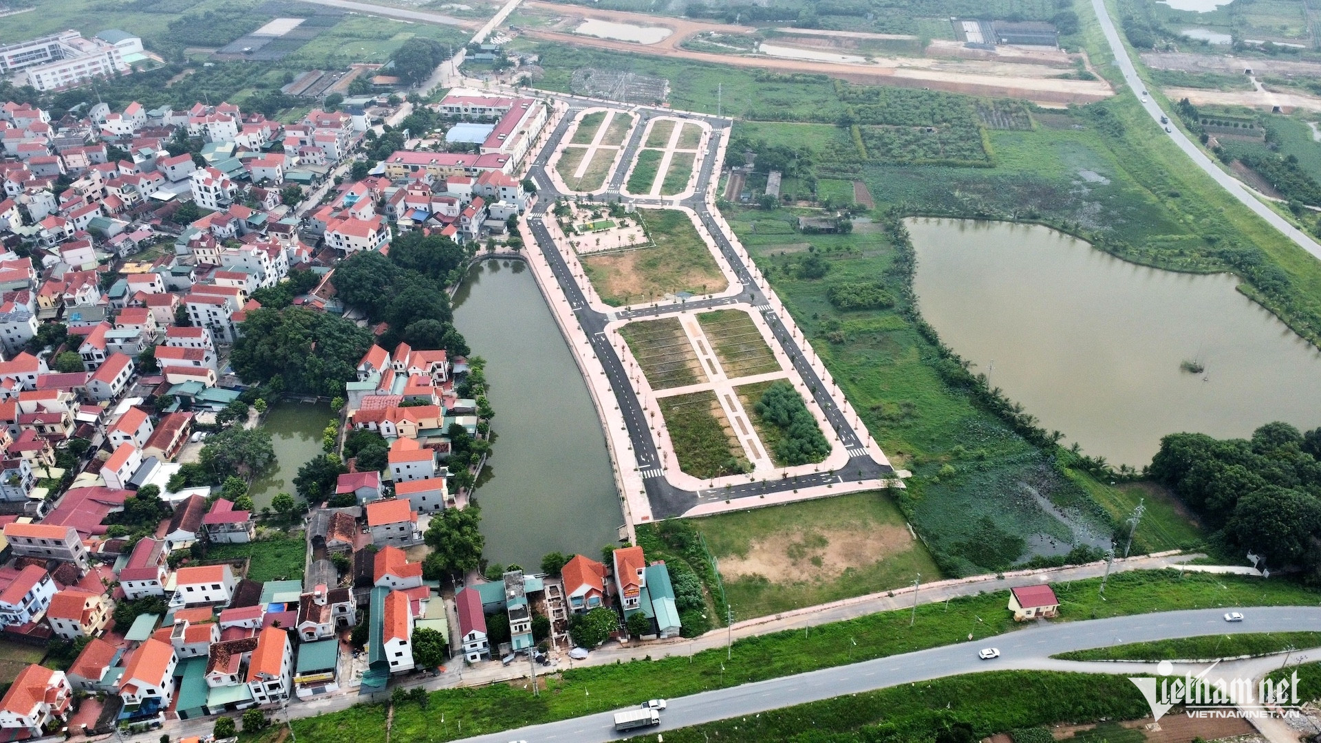 Bộ Xây dựng chỉ loạt điểm nóng bất động sản giá tăng cao bất thường ở Hà Nội