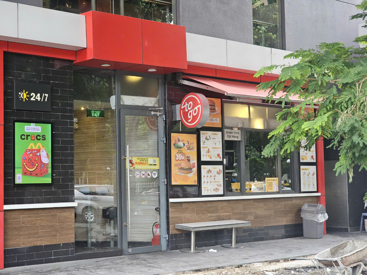 Mặt bằng McDonalds sắp trả tại quận 1 đắt cỡ nào?