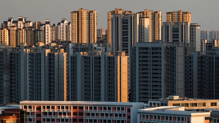 Đánh thuế căn nhà thứ hai có giảm được giá nhà?