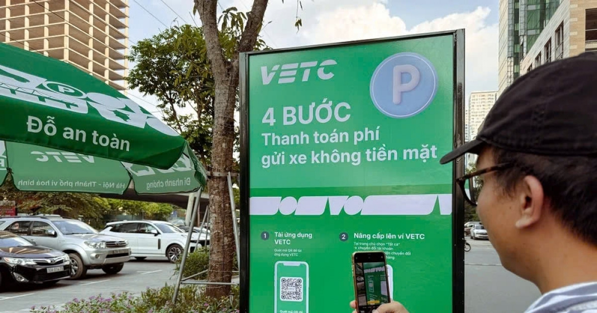 Hà Nội triển khai 102 điểm thanh toán không tiền mặt tại bãi đỗ xe thông minh, thu về 57 tỷ đồng
