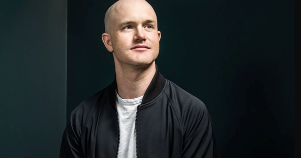 Màn sống sót diệu kỳ của Coinbase: Cổ phiếu tăng 12 lần sau 1 năm, CEO muốn tạo ra cơ sở hạ tầng hoàn toàn mới, hiện đã quá lớn để sụp đổ