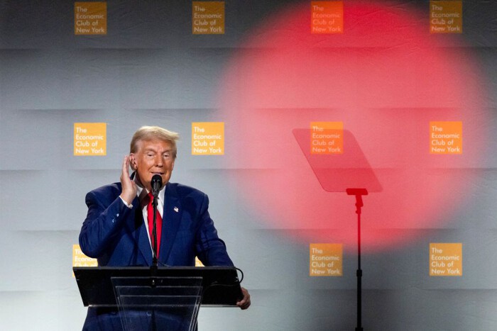 Hai nhóm cổ phiếu hưởng lợi nhiều nhất nếu ông Trump thắng cử