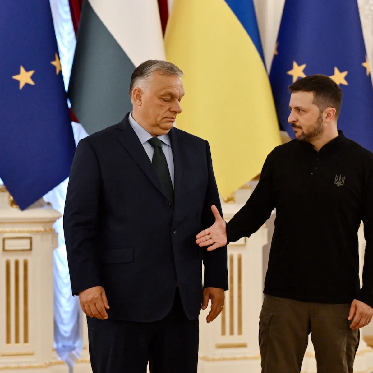 Politico: Nước EU bất ngờ chặn 50 tỷ USD tới Ukraine – Quà lớn cho ông Trump, Kiev nhận tin xấu