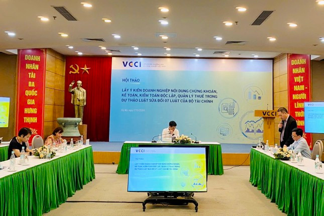 Đề xuất sàn nộp thuế, người bán hàng hết cửa trốn tránh?
