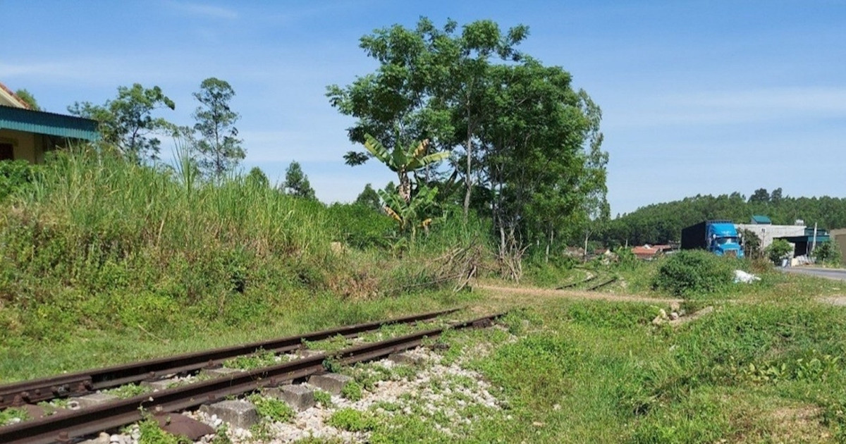 Lý do không di dời tuyến đường sắt hơn 15 năm dừng hoạt động