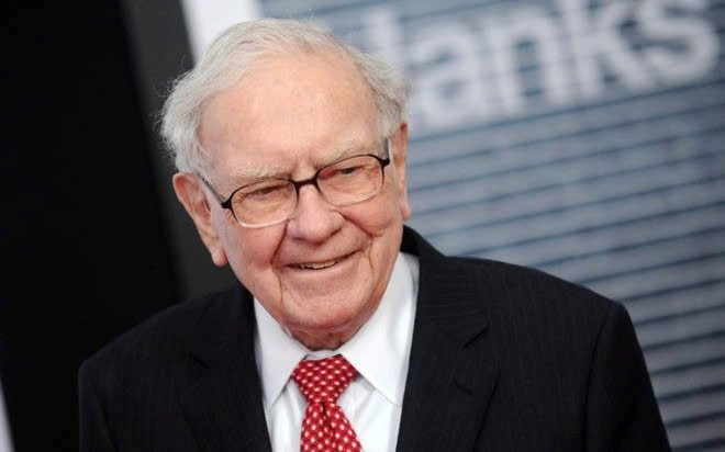 Tỷ phú Warren Buffett bất ngờ bán tháo hơn 10 tỷ USD cổ phiếu, rút khỏi công ty top đầu thế giới