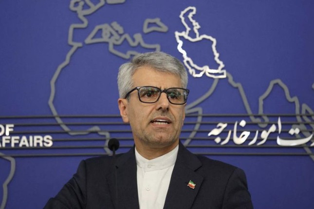 Iran tuyên bố sẽ dùng mọi công cụ sẵn có để đáp trả Israel