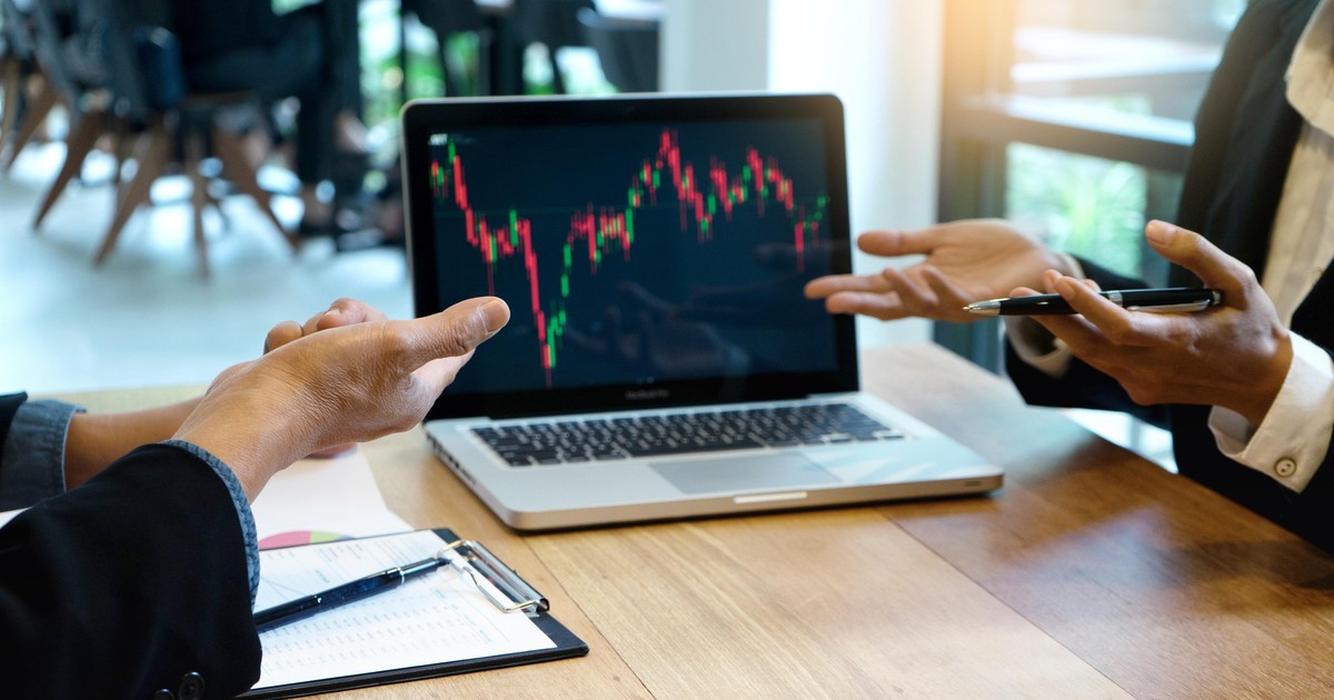 Giao dịch chứng khoán phiên sáng 31/10: Nhà đầu tư tiếp tục thận trọng