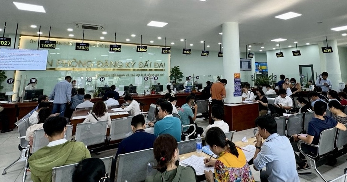 Hết hôm nay, cơ quan thuế TPHCM 'khoá sổ' nhận hồ sơ tính theo giá đất cũ