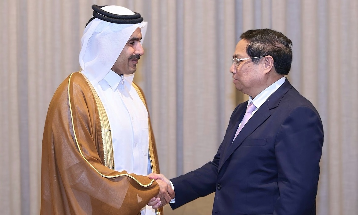 Thủ tướng đề nghị doanh nghiệp Qatar đầu tư vào điện khí LNG