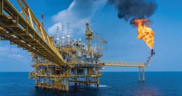 “Đại gia” dầu khí hưởng lợi lớn từ siêu dự án 12 tỷ USD ngoài khơi: Chuẩn bị chi hàng trăm tỷ trả cổ tức, tiền mặt hơn vạn tỷ, báo lãi vượt kế hoạch chỉ sau 9 tháng