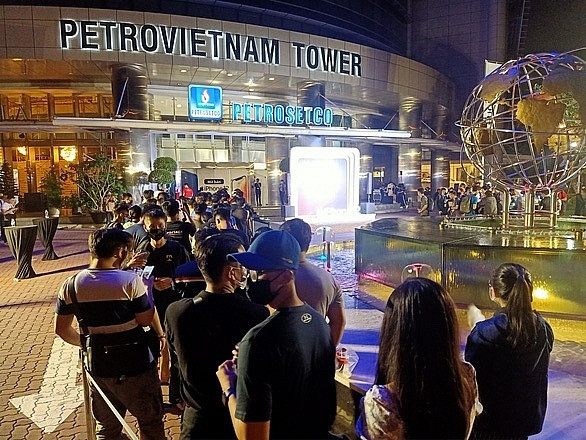 Petrosetco (PET): Cú lột xác từ doanh nghiệp dầu khí sang ông lớn bán lẻ công nghệ