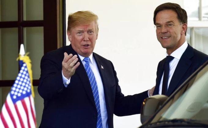NATO thấp thỏm chờ ngày ông Trump trở lại
