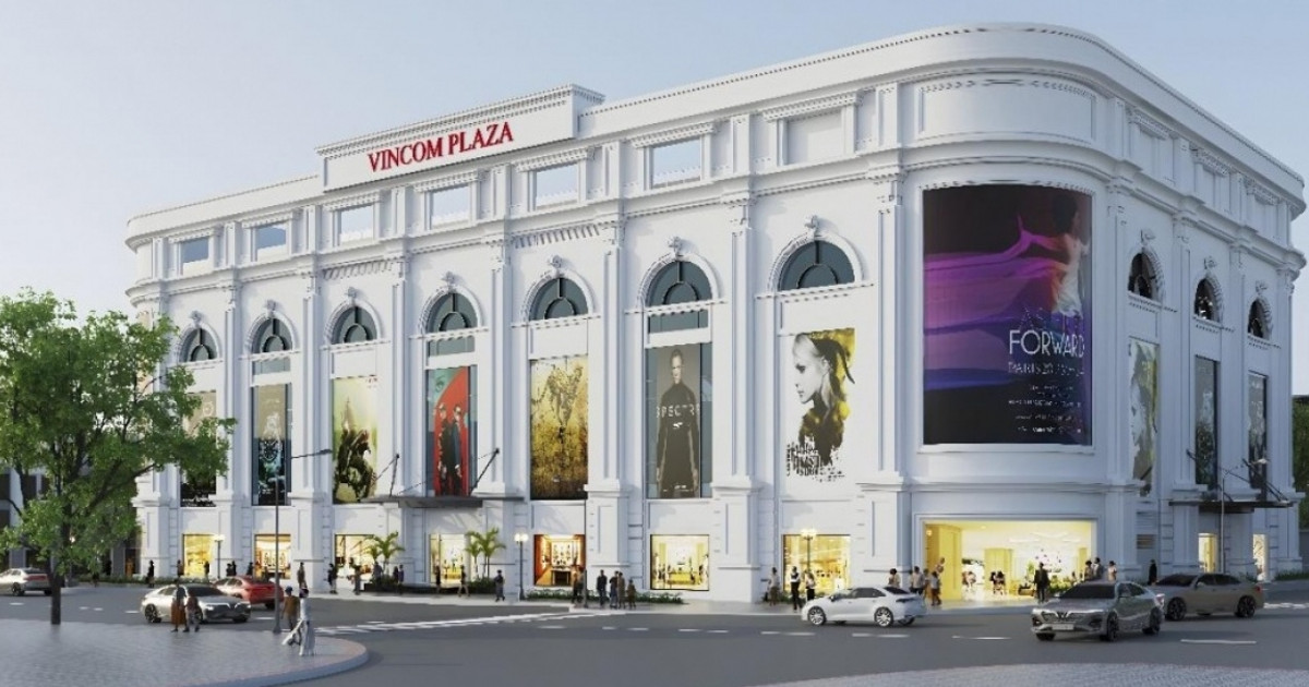 Tỉnh là nơi chuyển tiếp 2 miền địa lý Bắc - Nam đón trung tâm thương mại Vincom