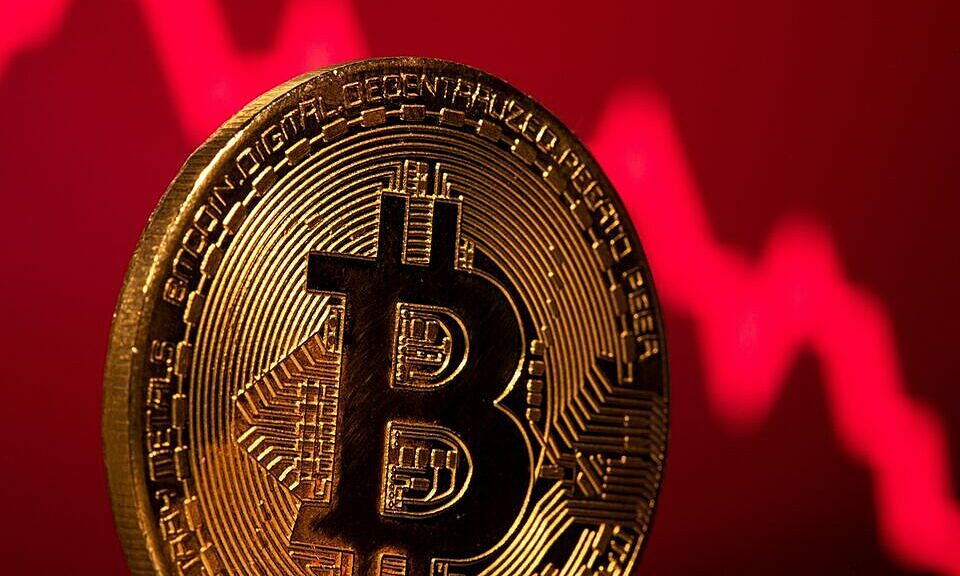 Chuyên gia cảnh báo rủi ro Bitcoin tuột dốc
