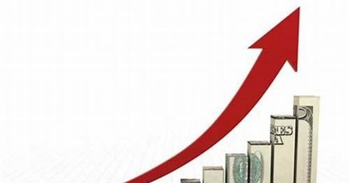 Giá USD ngân hàng neo kịch trần