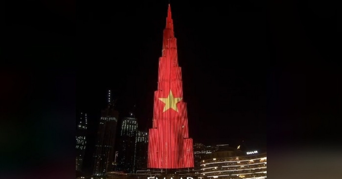 Chi phí tối thiểu để sống trong tòa nhà chọc trời cao gấp gần 3 lần tháp Eiffel là bao nhiêu?